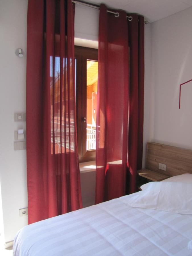 Vino E Turismo Hotel San Defedente di Cervasca ภายนอก รูปภาพ