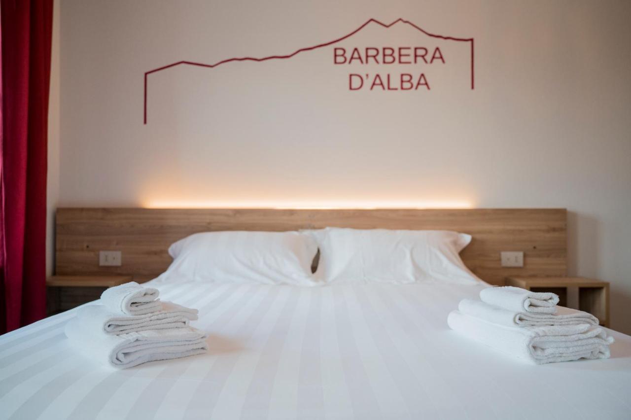 Vino E Turismo Hotel San Defedente di Cervasca ภายนอก รูปภาพ